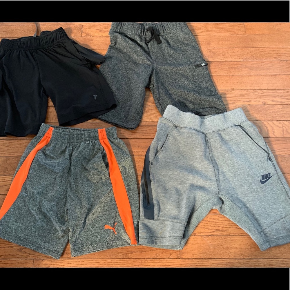 4 pairs of boys shorts